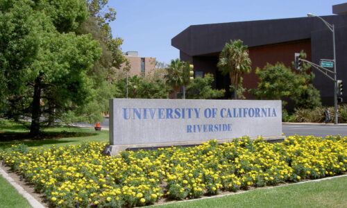 University of California, Riverside 加利福尼亞大學河濱分校 大學附設語言課程&學位課程